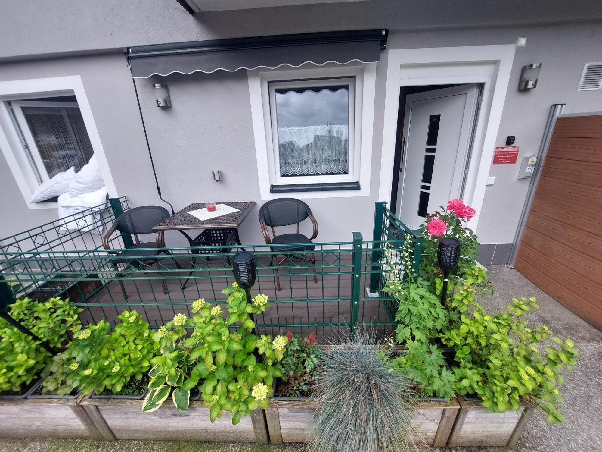 G & H Ferienwohnungen Appartement Almrausch ベルヒテスガーデン エクステリア 写真